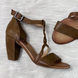 Miz Mooz Brown Twist Leather Pixie Sandal Heels